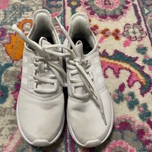 Adidas cloud foam size 6